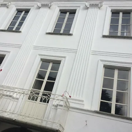 Winebnb Bed and breakfast Sondrio