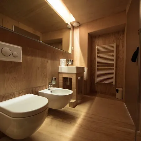 Winebnb Bed & Breakfast Sondrio