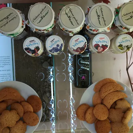Winebnb 3* סונדריו